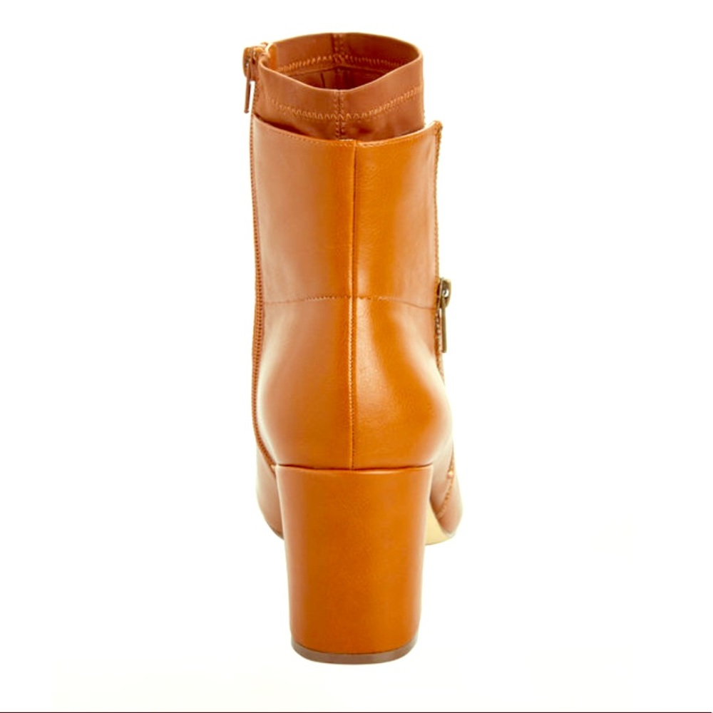 Ashley Stewart Blocked Heel  Bootie. NIB. NWT - Picture 4 of 5